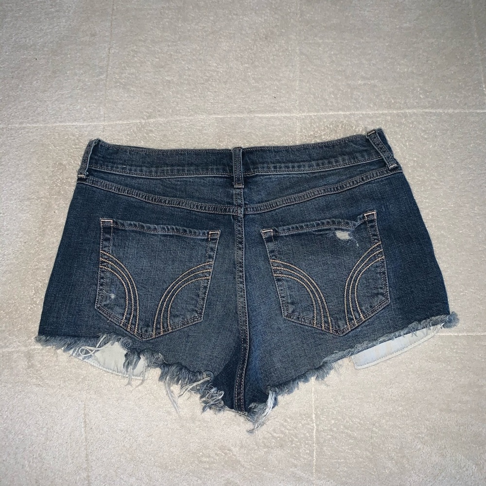 Hollister Vintage High Rose Shorts - Picture 2 of 5